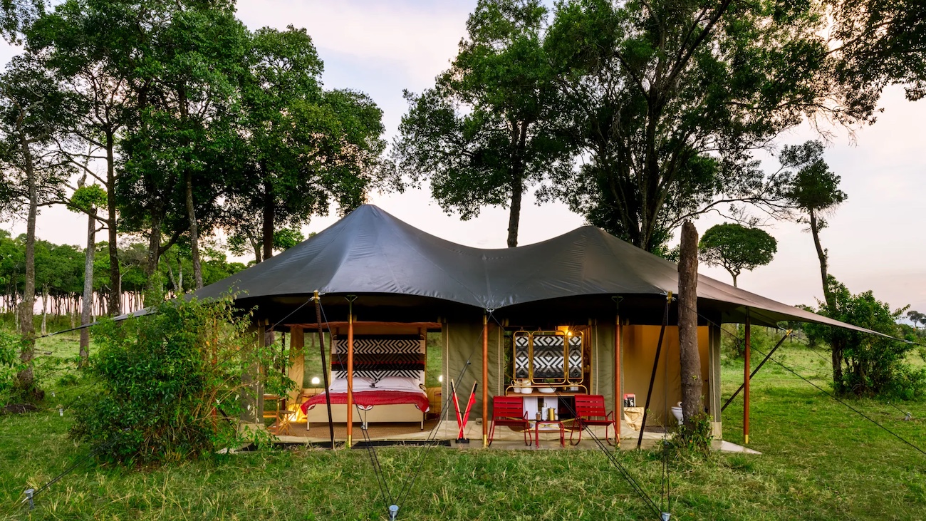 luxury safari lodges kenya