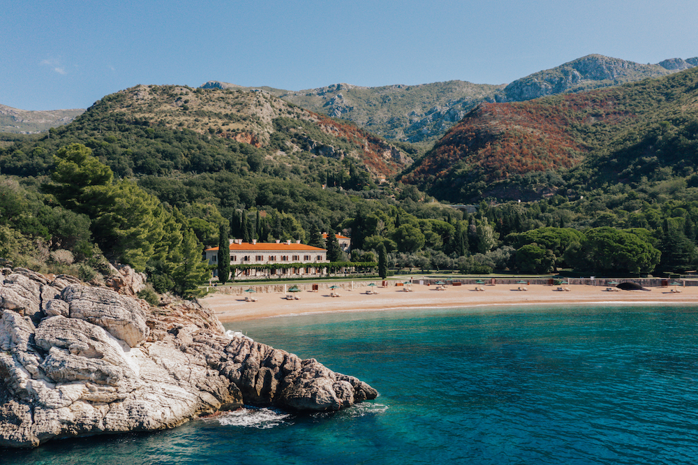 Aman Sveti Stefan, Montenegro ñ Villa Milocer, King's Beach