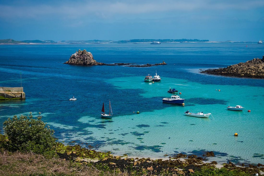 st-agnes-isles-of-scilly-cornwall: best honeymoon destinations in the UK