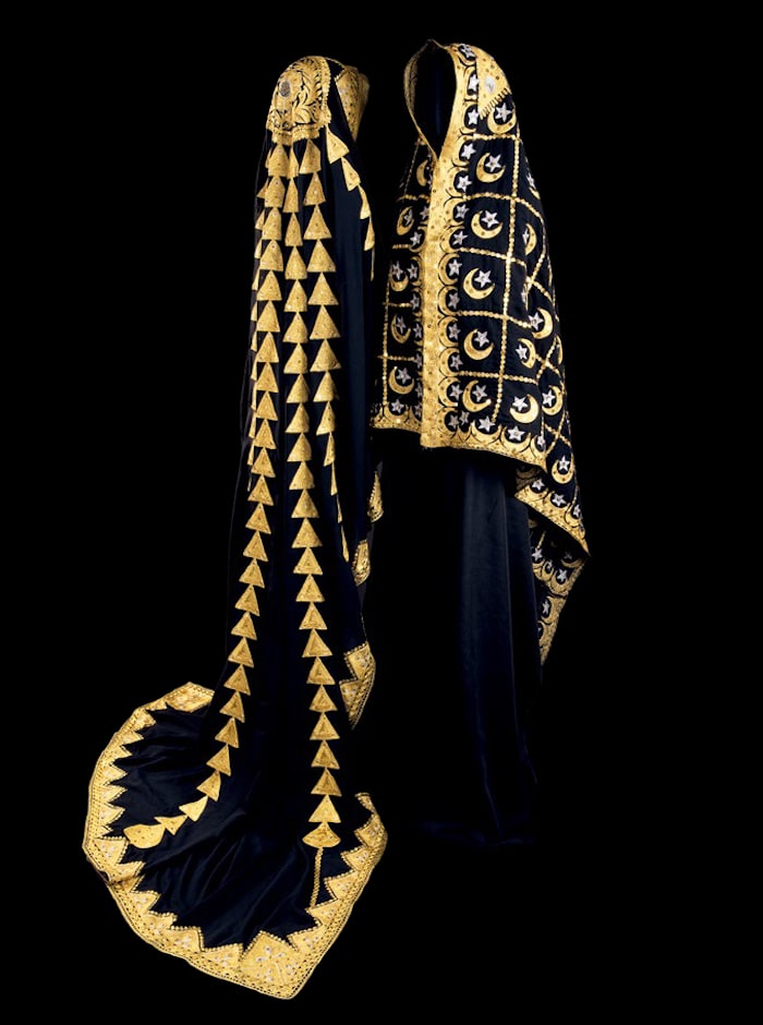 Bahrain Patterns The stunning new book showcasing Bahrain's historic crafts - Near+Far ...