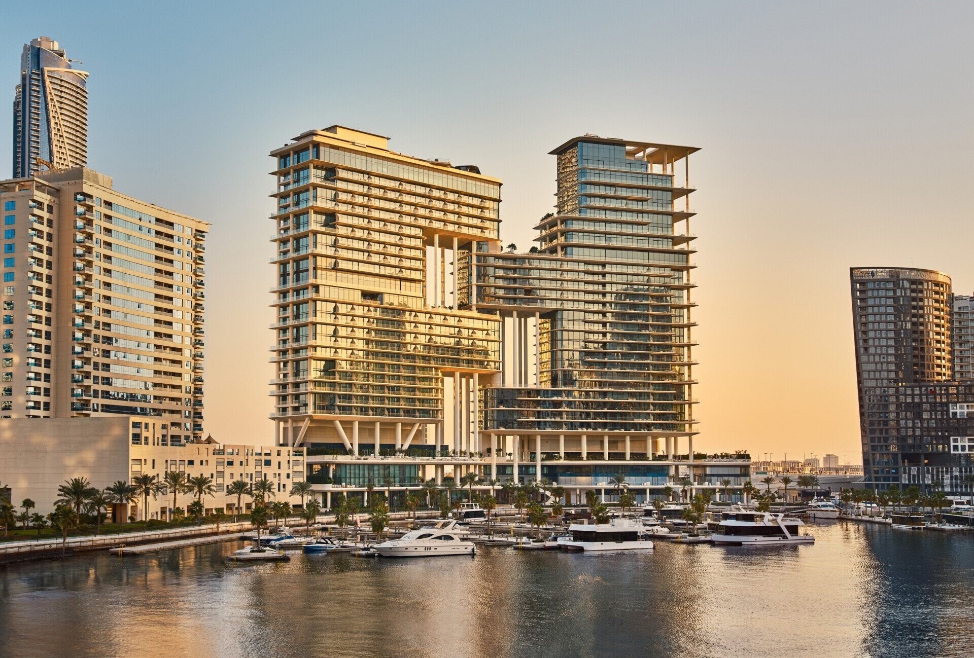 the lana dubai review