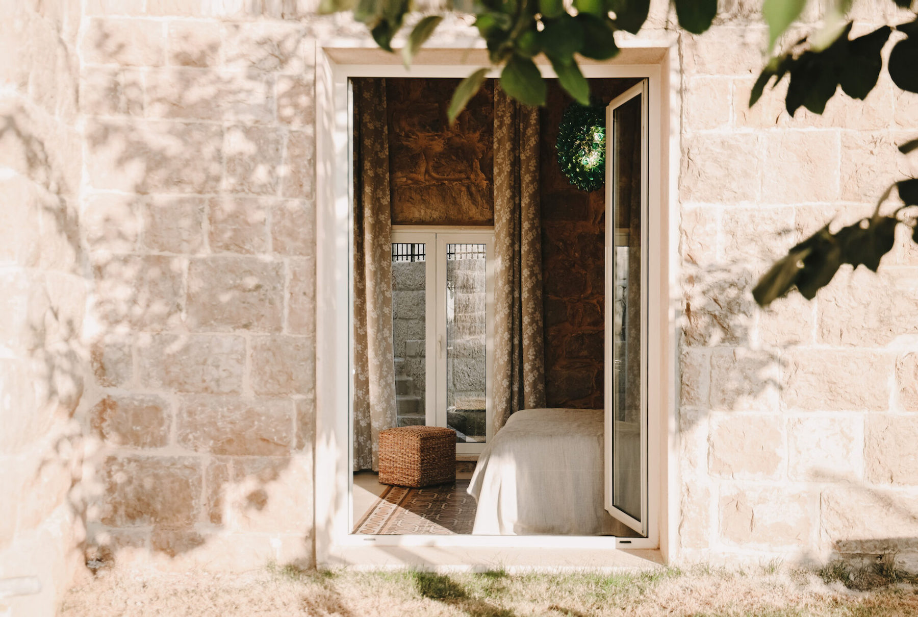lebanon guest houses