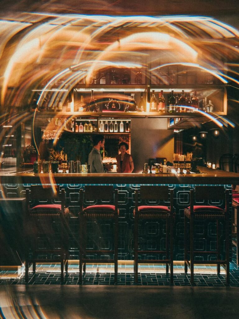 The bar of Yu and Mi