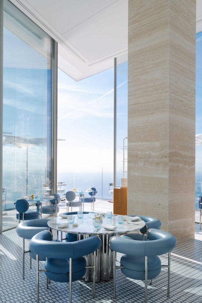 the riviera restaurant