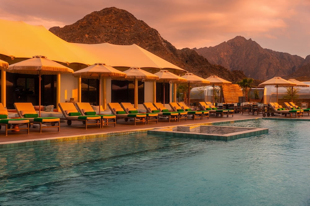 Caravan Hatta by Our Habitas poolside